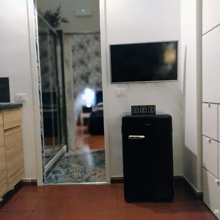 Holding House -close Train Station And Port Bed & Breakfast 3*